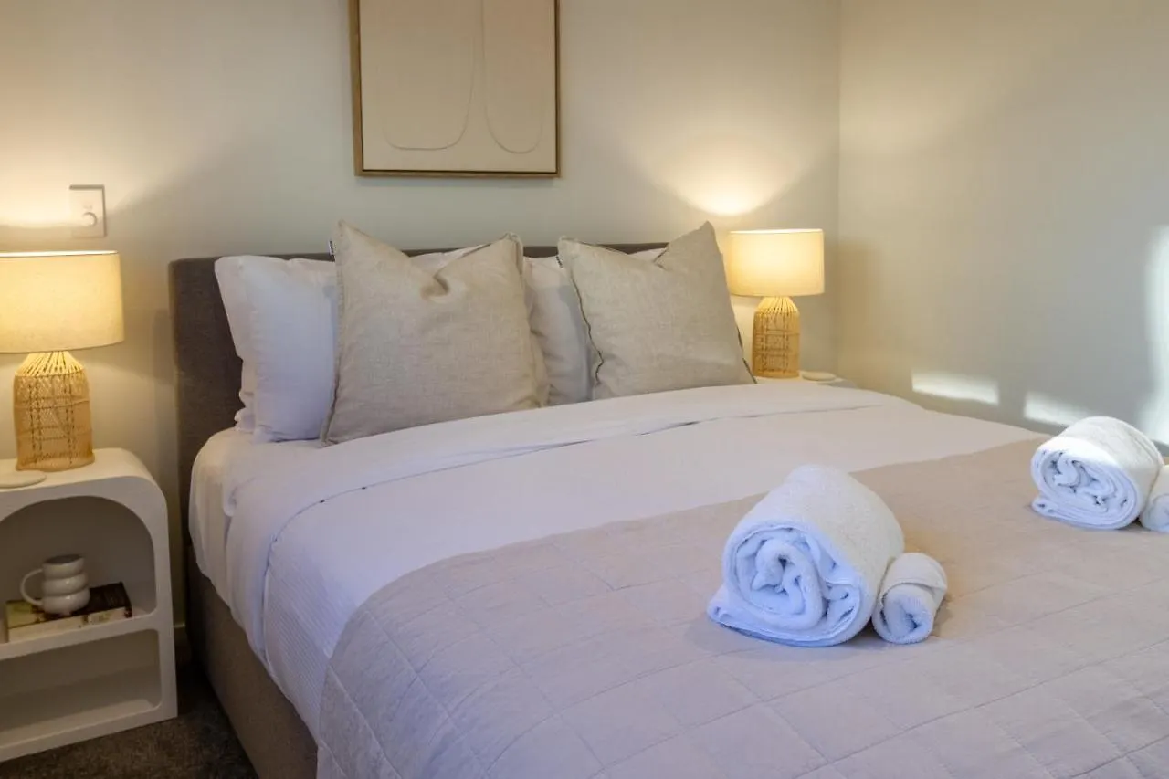 Garden City Getaway 2 Bed With Sofa Bed 1 Bath Κράισττσερτς 0*,